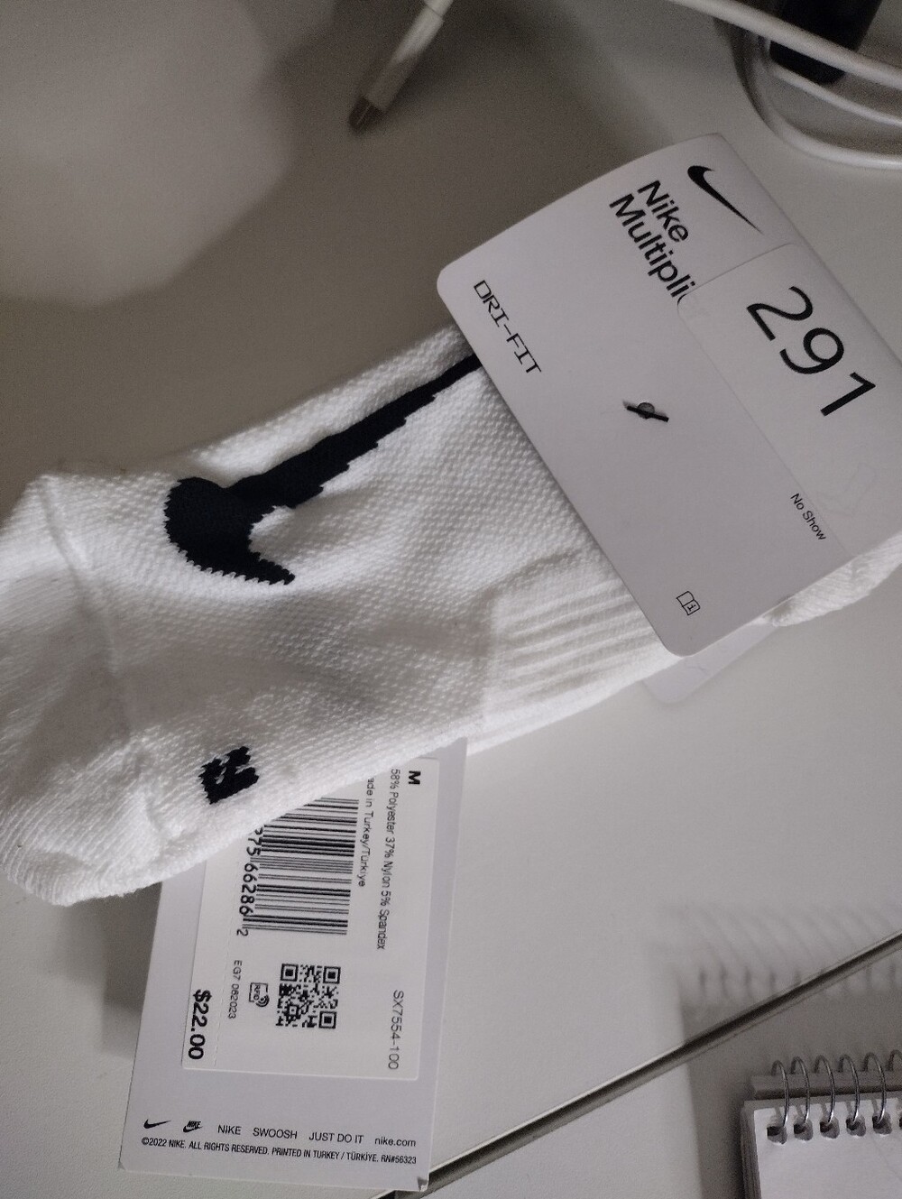 Nike Dri-Fit, Multiplier White Or Black No-Show Socks with Swoosh. NWT